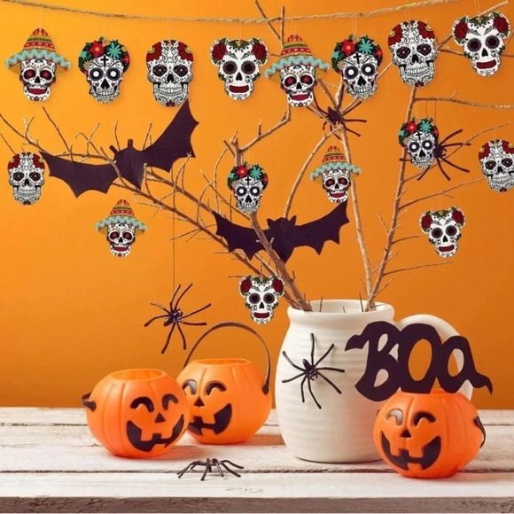 24 Pieces Halloween Wooden Ornaments, Hanging Tags- Day of the Dead- 4 styles - Picture 8 of 8